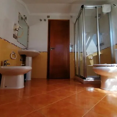 Apartment Ay Salvora